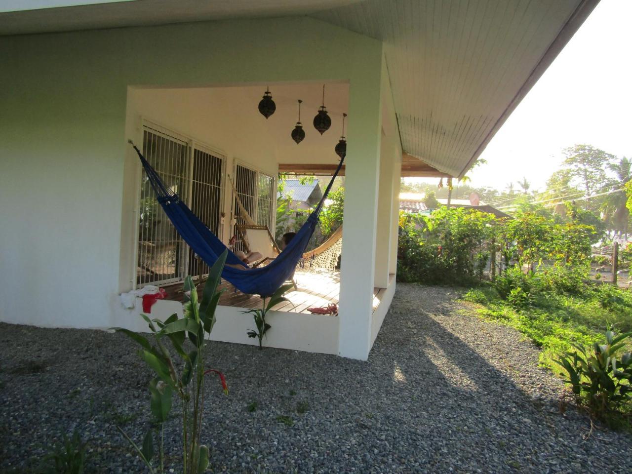 Pineapple House Manzanillo Villa Eksteriør billede