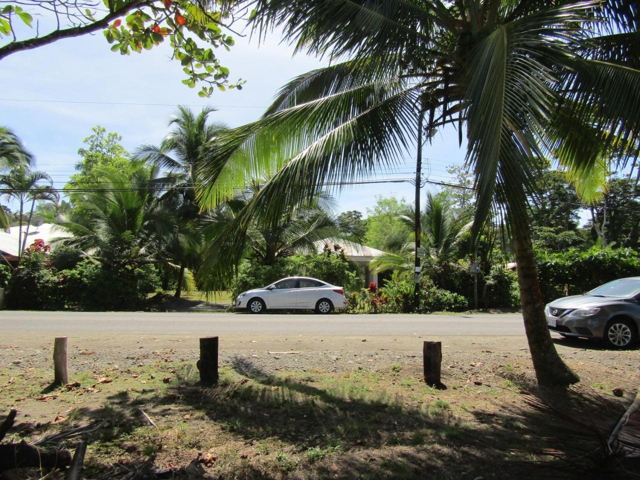Pineapple House Manzanillo Villa Eksteriør billede