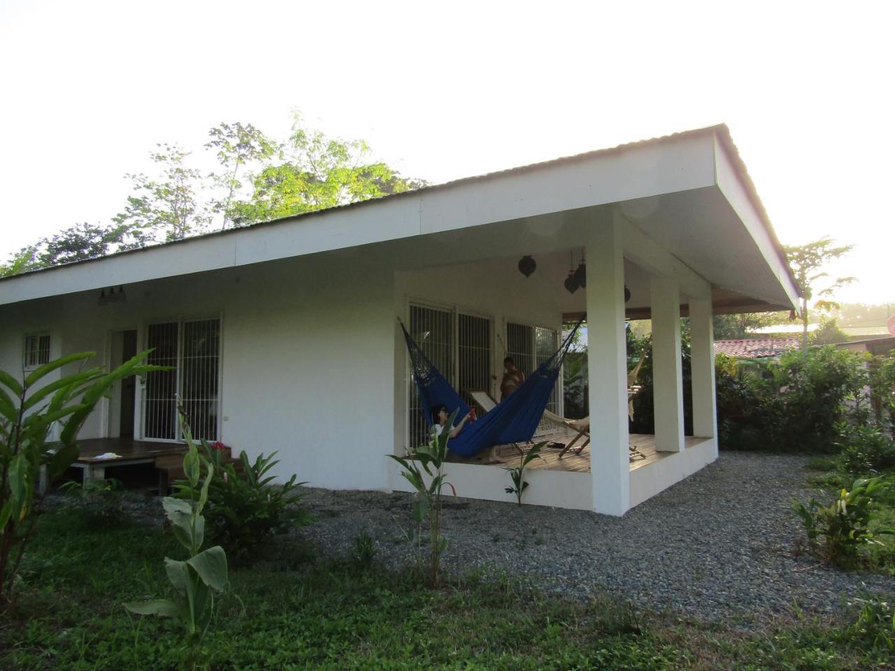 Pineapple House Manzanillo Villa Eksteriør billede